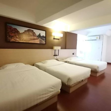 צ'יאנג מאי Chiang Roi 7 Days Inn מראה חיצוני תמונה