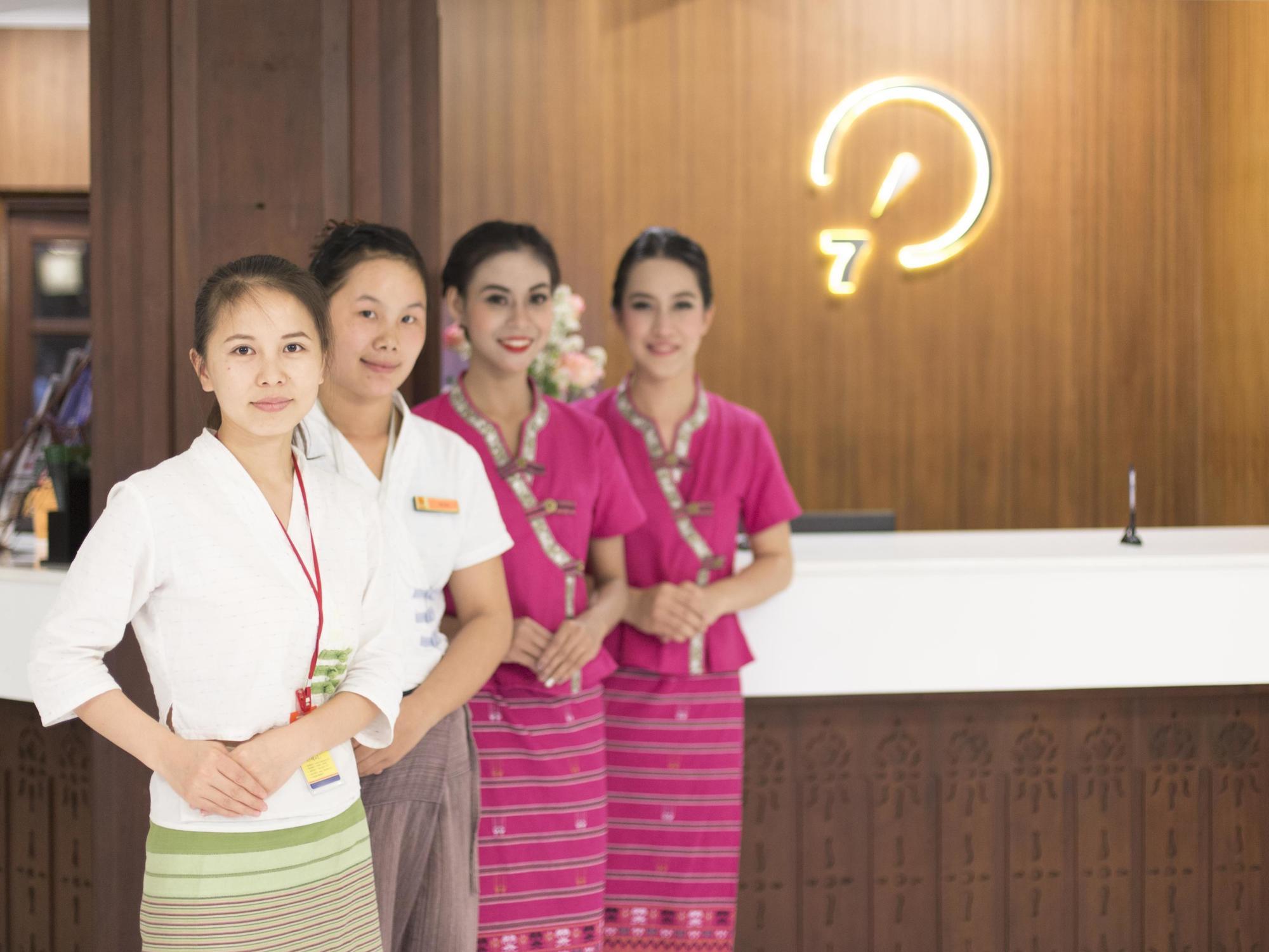 צ'יאנג מאי Chiang Roi 7 Days Inn מראה חיצוני תמונה