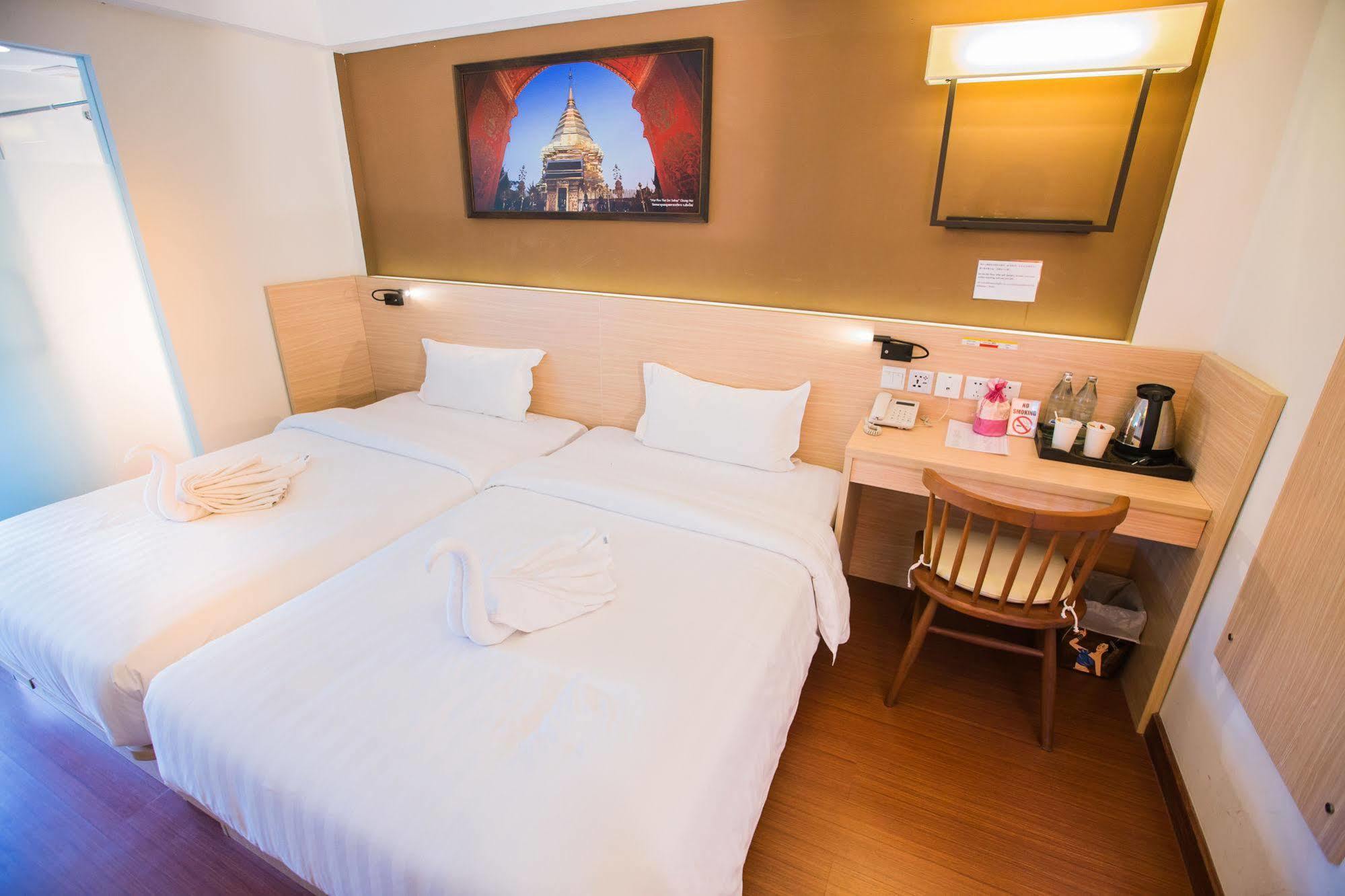 צ'יאנג מאי Chiang Roi 7 Days Inn מראה חיצוני תמונה